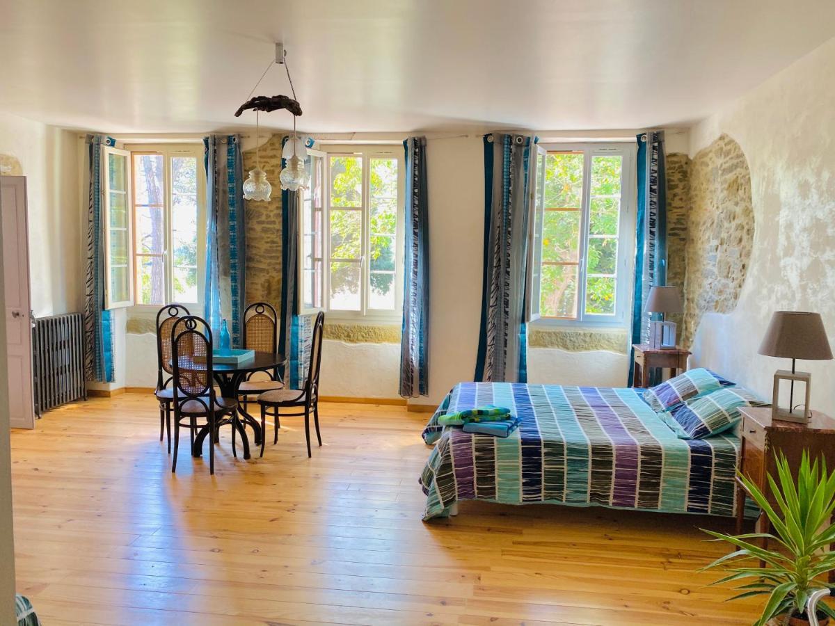 Chambres D'Hotes Domaine Saint-Joly Lasbordes Kültér fotó