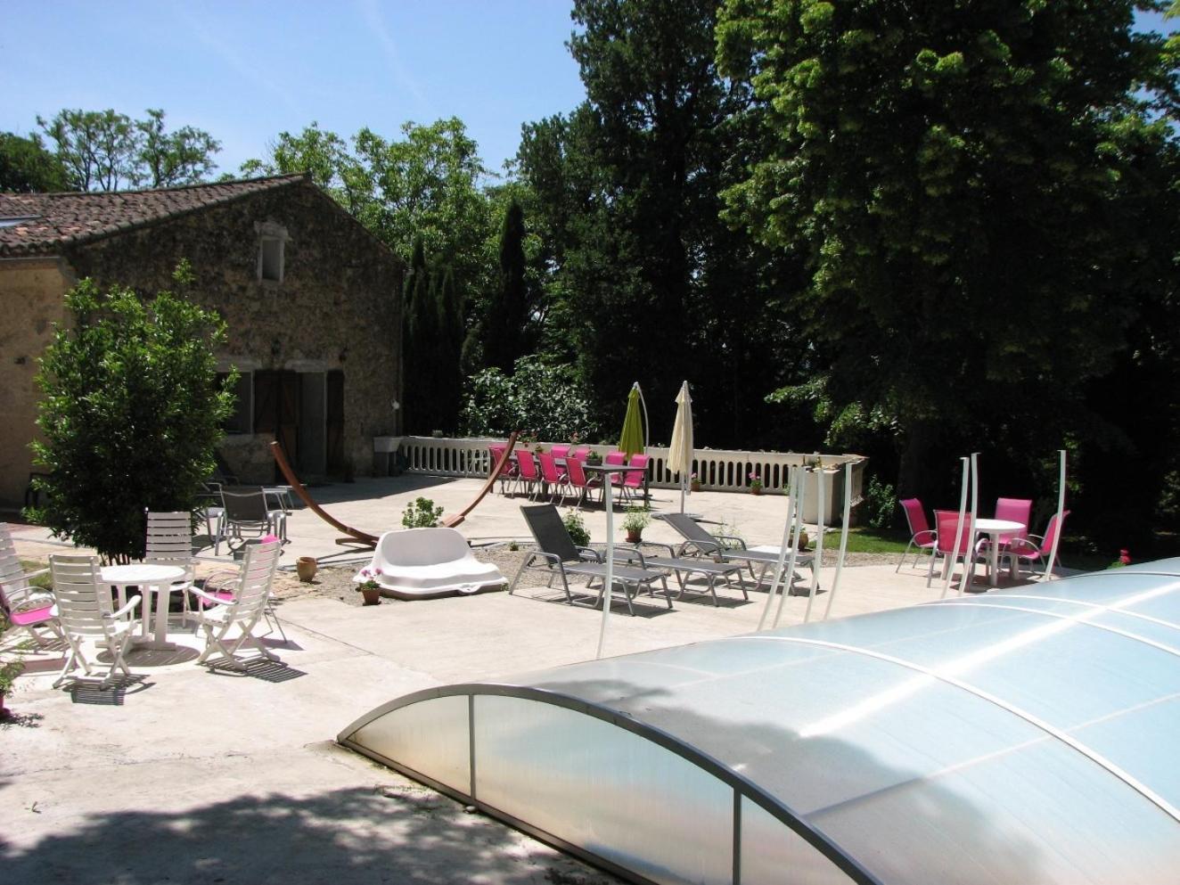 Chambres D'Hotes Domaine Saint-Joly Lasbordes Kültér fotó